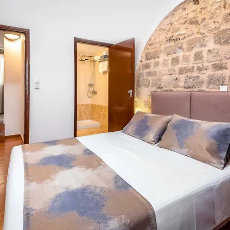 Casa De La Sera 3*